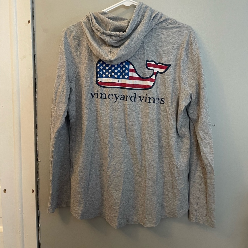 Vineyard vines American flag whale hooded longsleeve